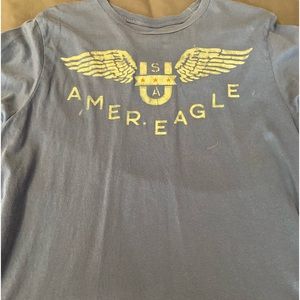 Men’s short sleeve T-shirt.   Excellent condition.